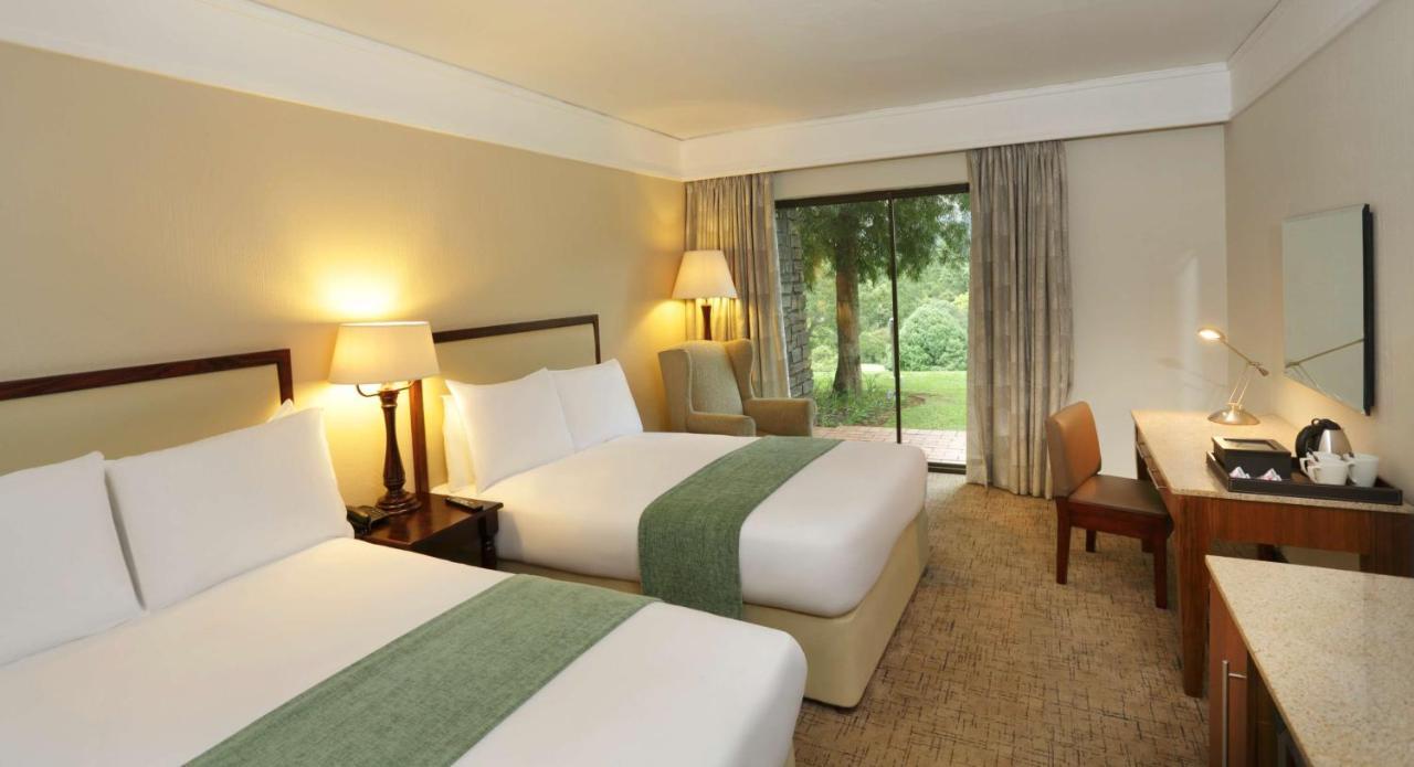 Drakensberg Sun Resort Cathkin Park Exterior foto