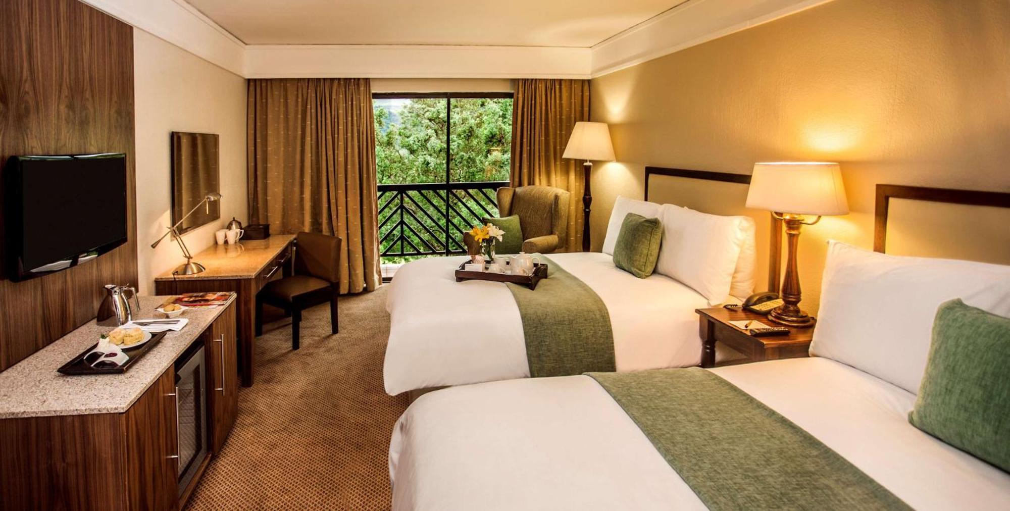 Drakensberg Sun Resort Cathkin Park Exterior foto