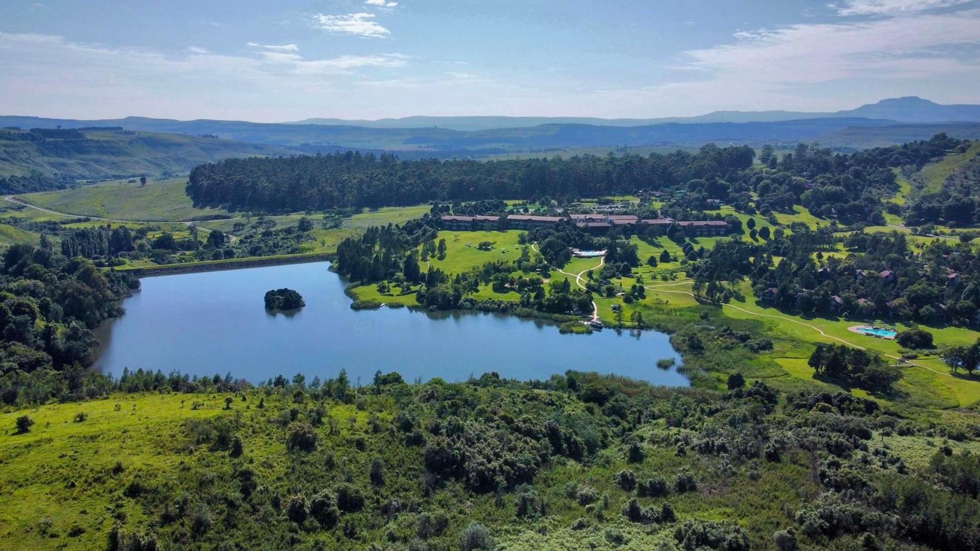 Drakensberg Sun Resort Cathkin Park Exterior foto