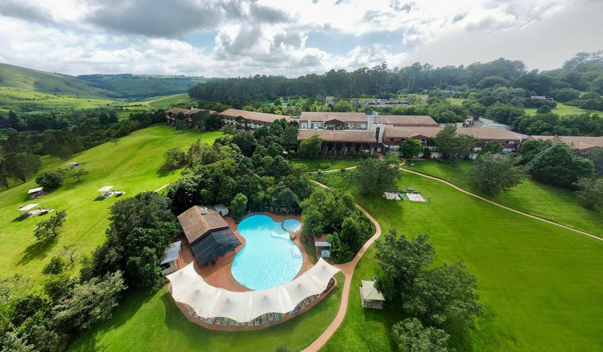 Drakensberg Sun Resort Cathkin Park Exterior foto