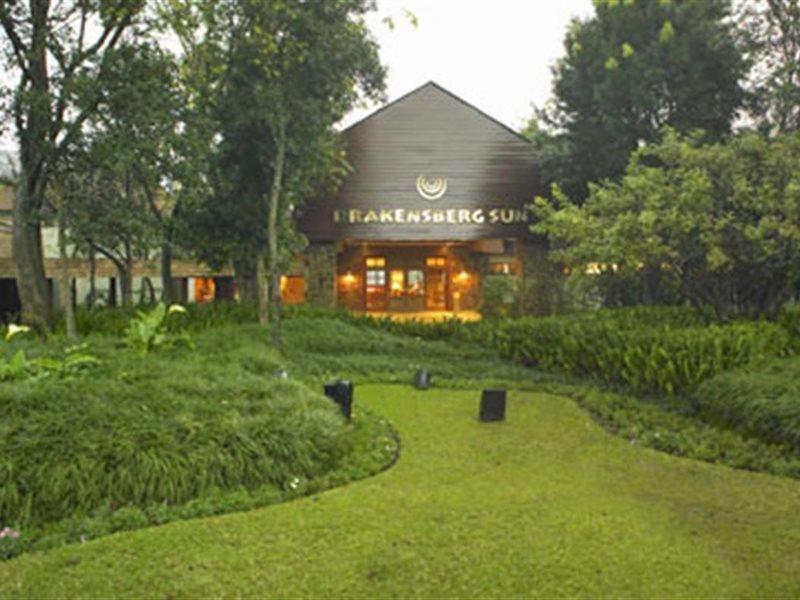 Drakensberg Sun Resort Cathkin Park Exterior foto
